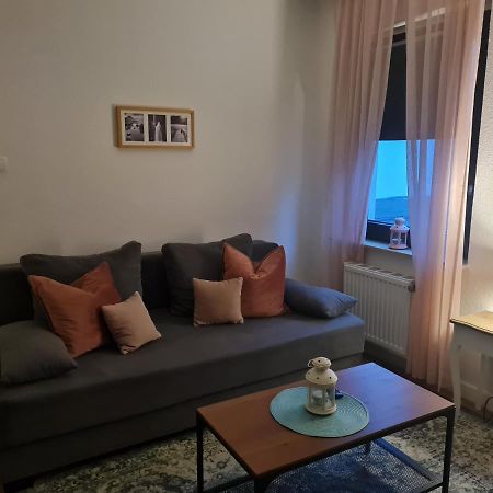 Privates, Gemuetliches Appartement นอยส์ ภายนอก รูปภาพ