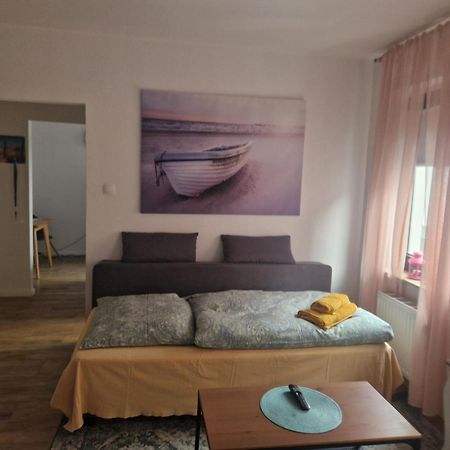 Privates, Gemuetliches Appartement นอยส์ ภายนอก รูปภาพ