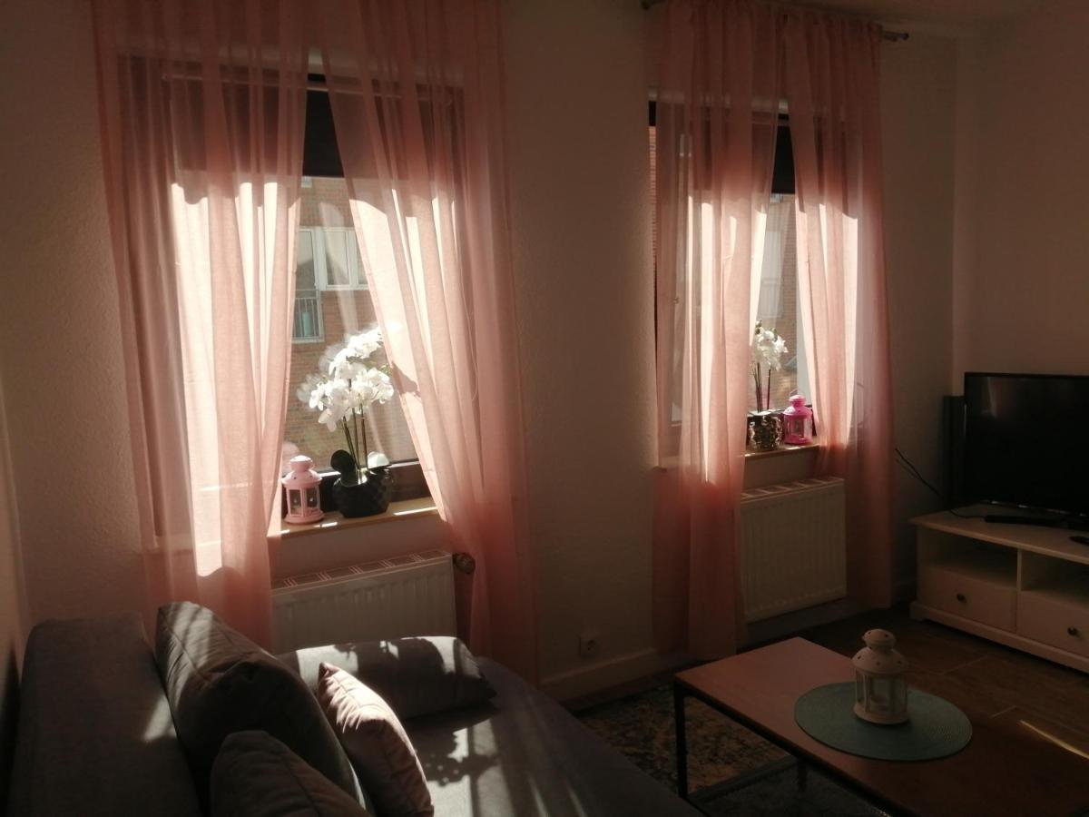 Privates, Gemuetliches Appartement นอยส์ ภายนอก รูปภาพ