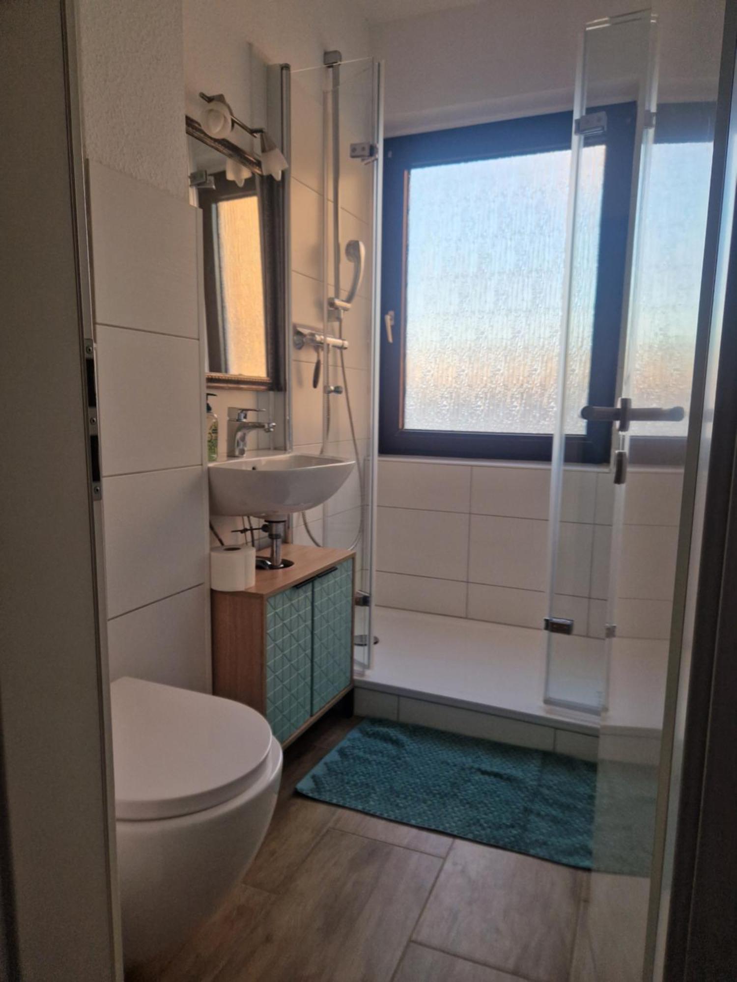 Privates, Gemuetliches Appartement นอยส์ ภายนอก รูปภาพ